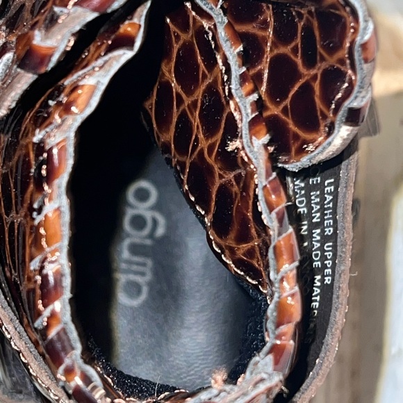 Dingo Brown Ankle Boots - Picture 9 of 11